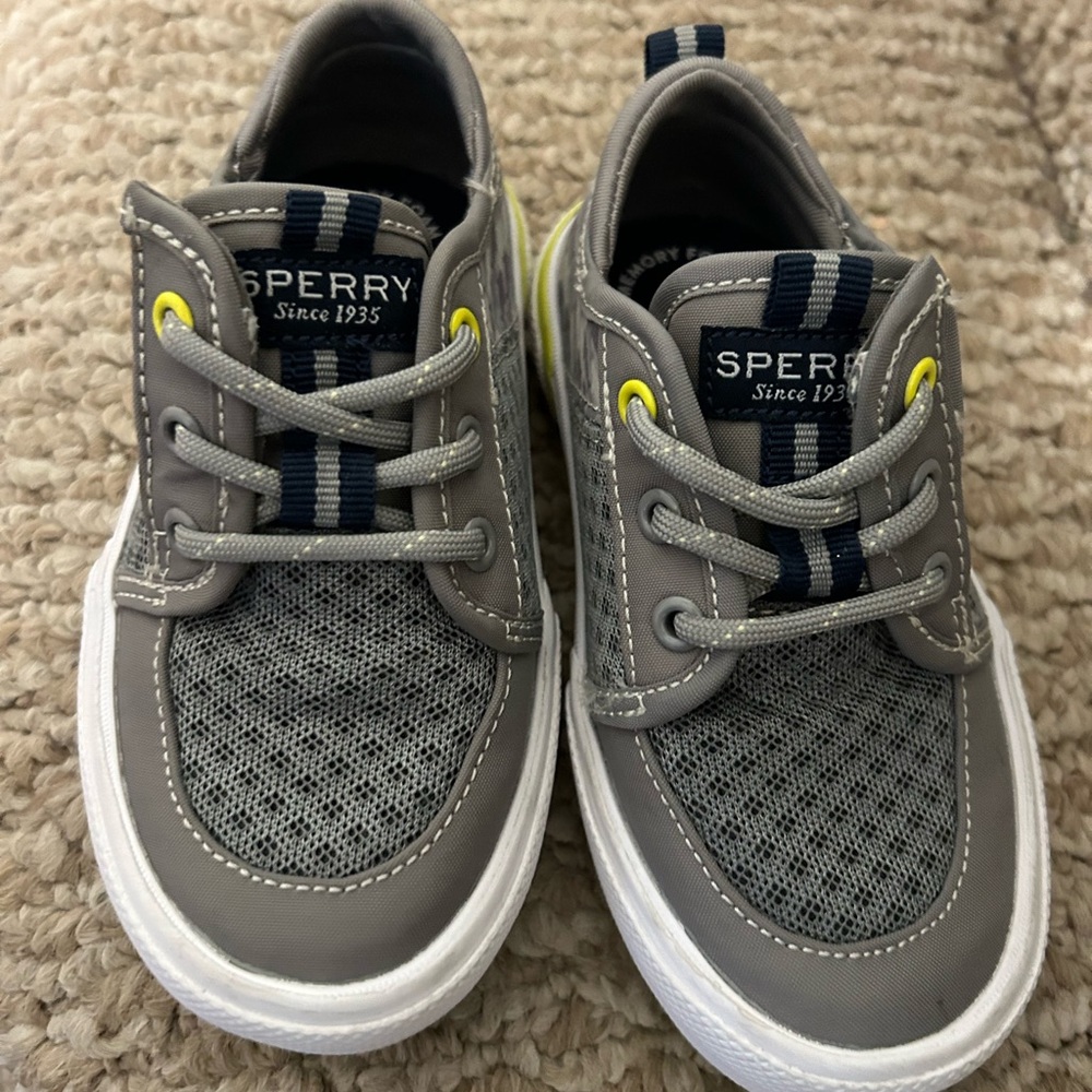 Sperry Toddler boys deck shoes 7.5 mint